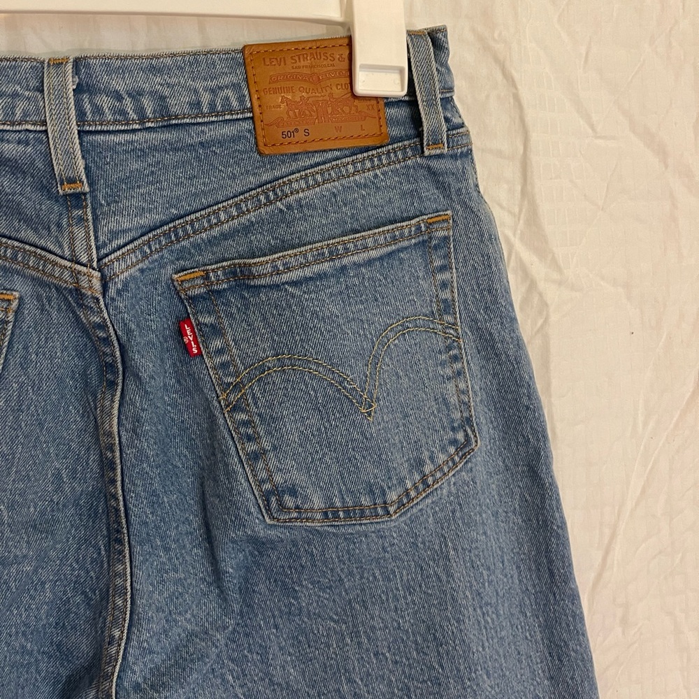 Levi’s 501 S in Medium Wash